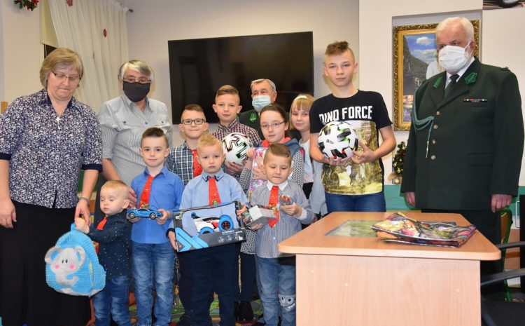 Myśliwska Paczka z kołem „Trop”